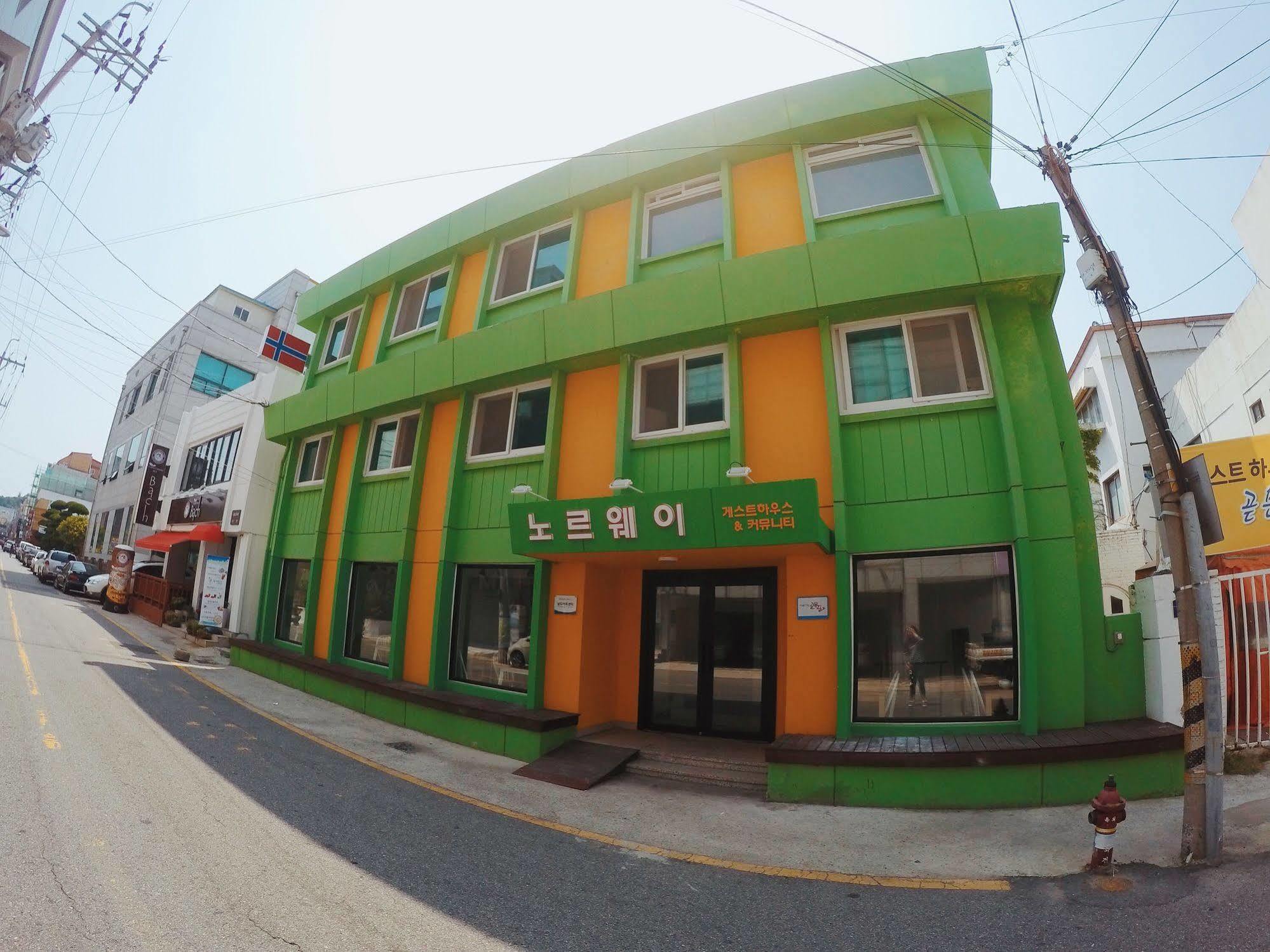 Mokpo Norway Guesthouse Extérieur photo